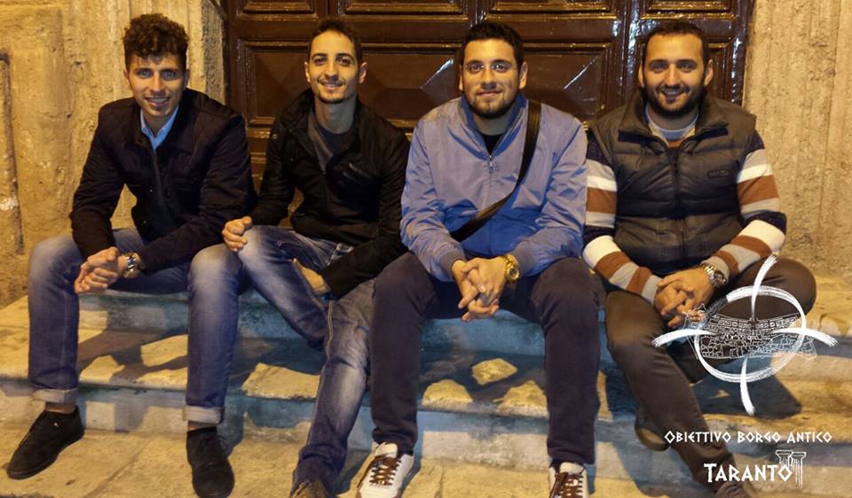 Taranto, Obiettivo Borgo Antico: 4 ragazzi in azione