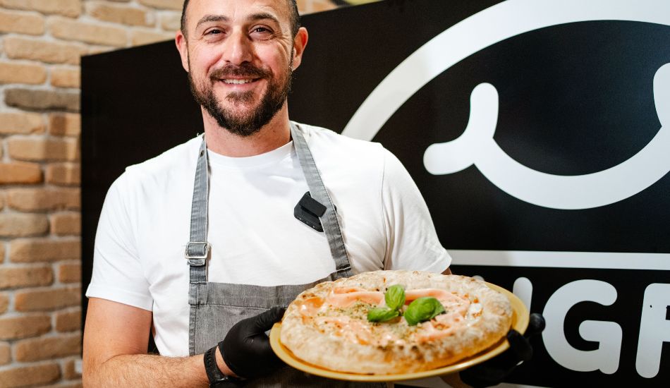 "Pizza Gratis se non ti Piace": La Rivoluzionaria Iniziativa di Donato Carone, imprenditore tarantino, CEO di Springfield2015 Ristofamily